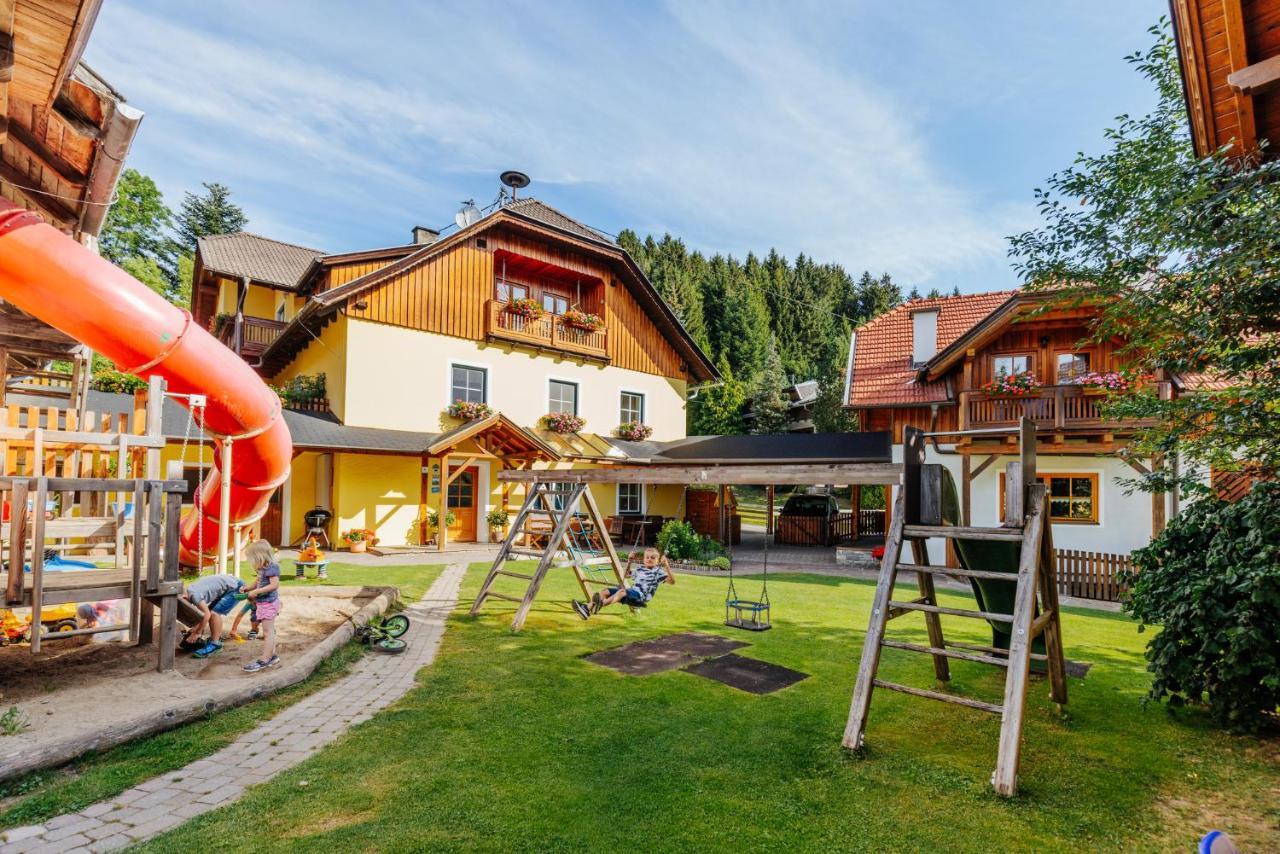 Ferienwohnungen Simonbauer Trebesing ภายนอก รูปภาพ