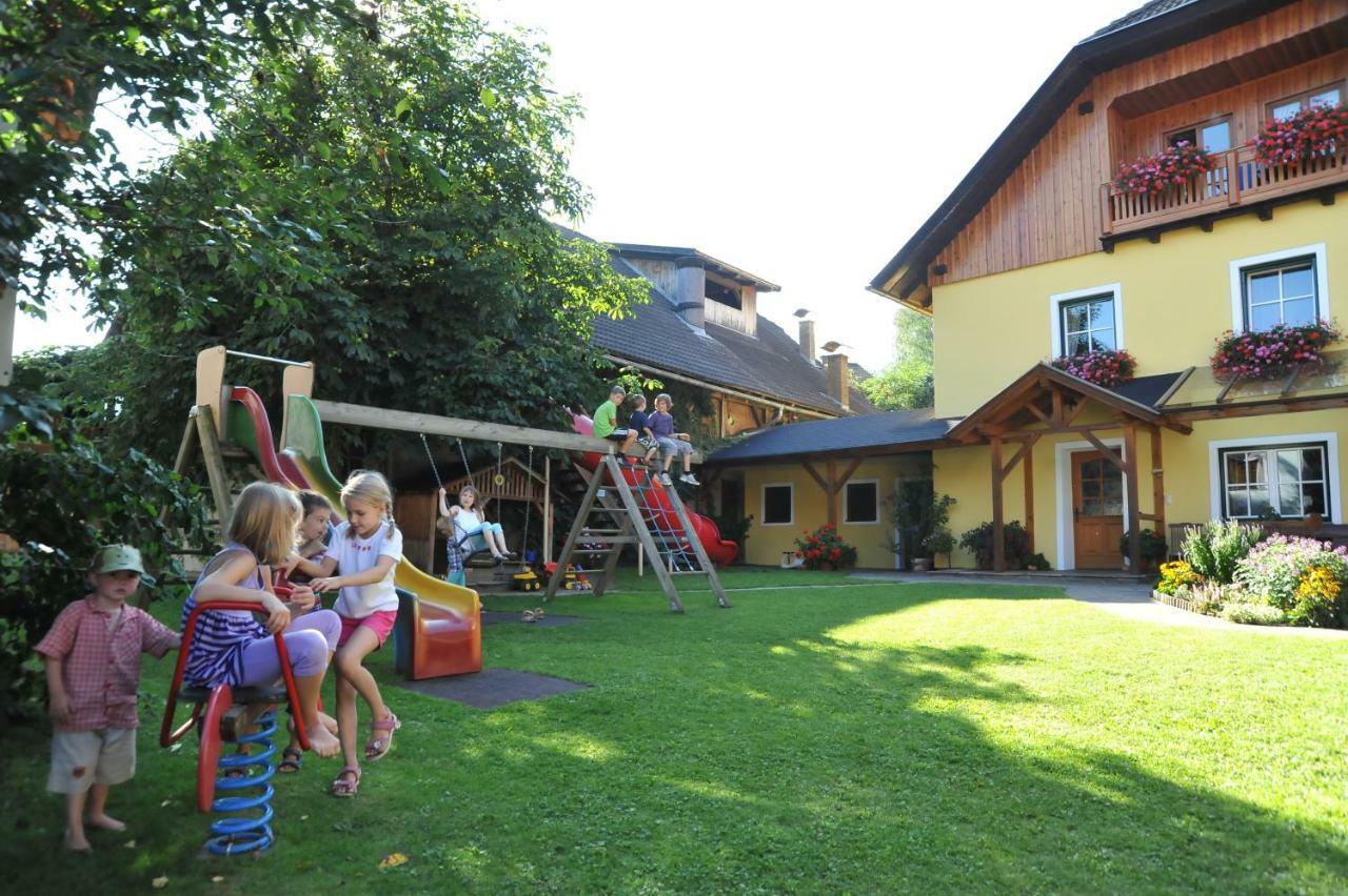 Ferienwohnungen Simonbauer Trebesing ภายนอก รูปภาพ
